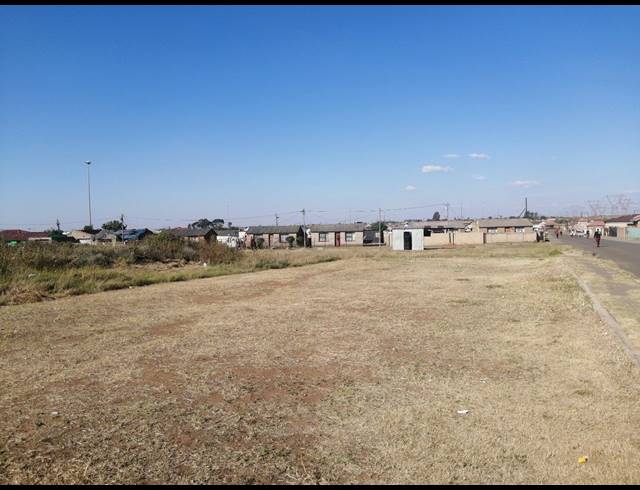 200M² VACANT LAND FOR SALE IN SEBOKENG ZONE 7